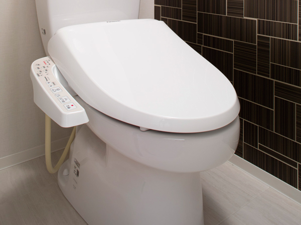 Bathing-wash room.  [With cleaning function heating toilet seat] Because with heating function, You can also use the comfortable cold season.