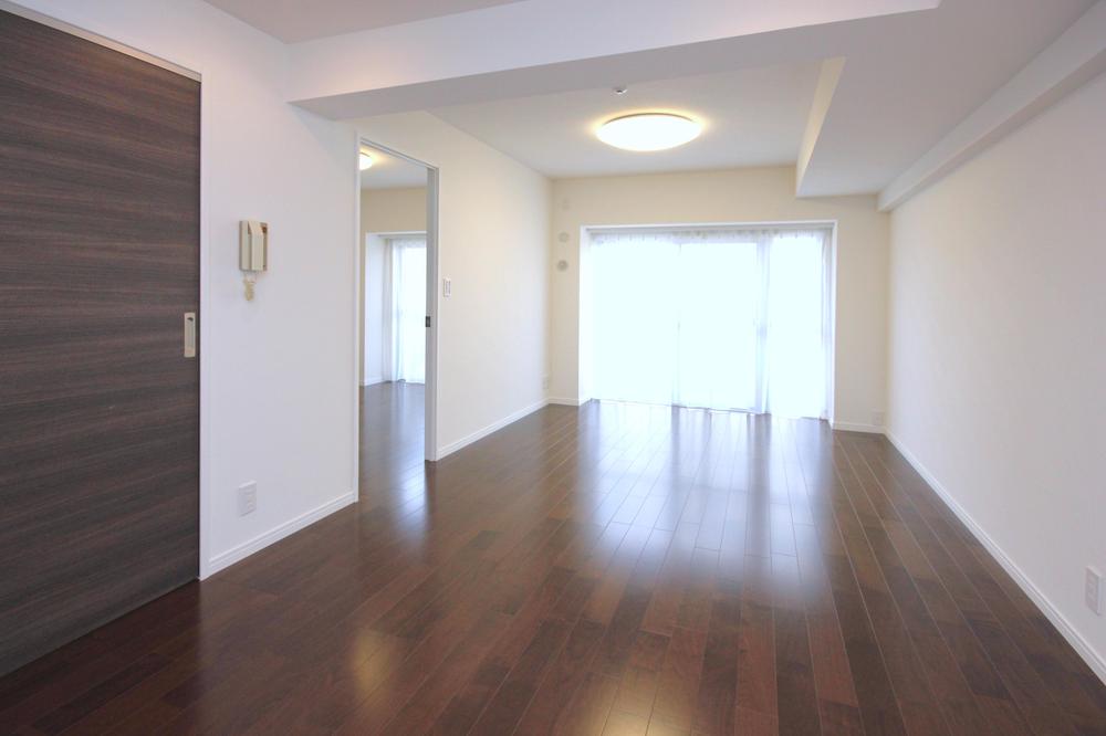 Living. Bright living room of southwestward