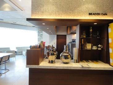 Other common areas.  [Beacon Cafe] Ya tea party between wife, A café to spend their time and spacious.