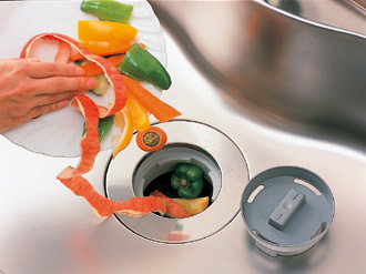 Kitchen.  [Disposer] Garbage was crushed processing together with water, Kept clean and the kitchen. So to reduce the garbage, It also contributes to reducing CO2 emissions. (Same specifications)