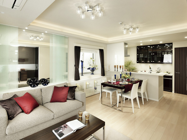 Living.  [Carve a generous time, Breadth of the room] Gather families with nature, We have prepared the room there is space for truly relax. Imagine a day-to-day life, Of course the single ~ out of individual material, It stuck to the facilities to spend every day comfortable. Contented time will begin a rich from the residence that was thought out the essence of life.  ※ In the apartment pavilion, living ・ Dining facilities can be confirmed. (The room is different from the one of this sale)