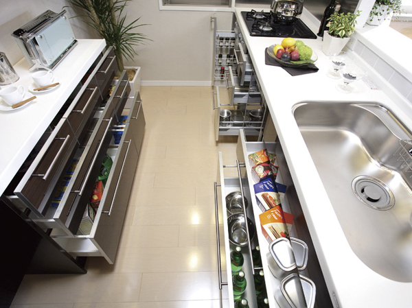 Kitchen.  [Pull-out storage + slide rack] Available storage space of large capacity that can be neatly houses the kitchen supplies that inevitably increase. Depth adopted a deep drawer-type storage, You can also neatly in a large pot. (Under the stove will be open door)
