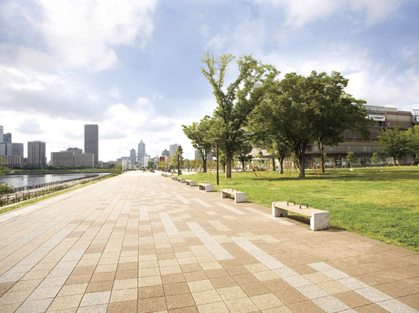 Surrounding environment. Toyosu park (about 2050m, Bicycle about 9 minutes)