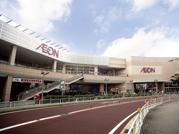 Other. Ion Shinonome shop of a large shopping center (about 1530m / Walk 20 minutes ・ Bike about 7 minutes). The first floor of the food department is open 24 hours a day