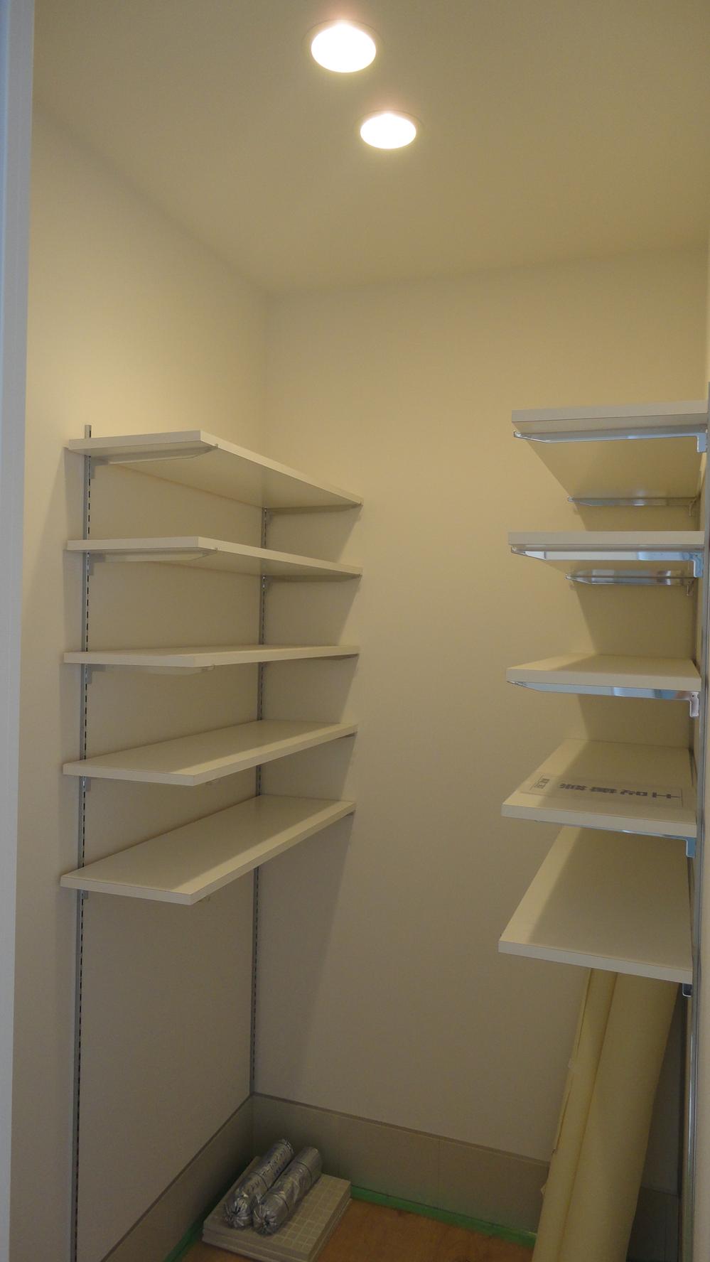 Receipt. 1F Shoes closet