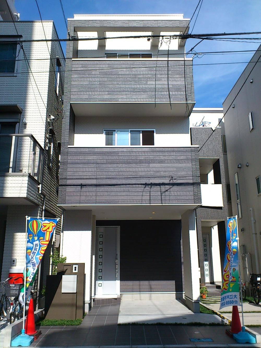 Local appearance photo. Local (August 2013) Shooting