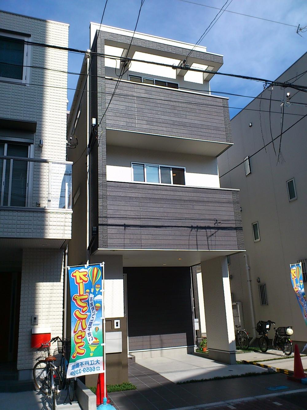 Local appearance photo. Local (August 2013) Shooting