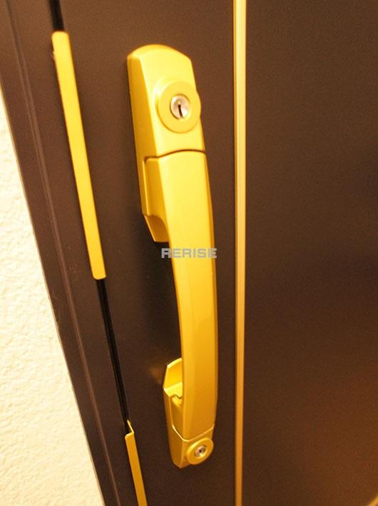 Entrance. ~ We propose your lifestyle ~  ◆ Goodness of the management system, Please realize ◆ After-sales service with guarantee ◆ auto lock, Non-contact type ◆ Is also replaced. Entrance door