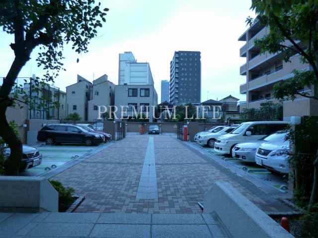 Parking lot.  [Parking Lot] On-site parking