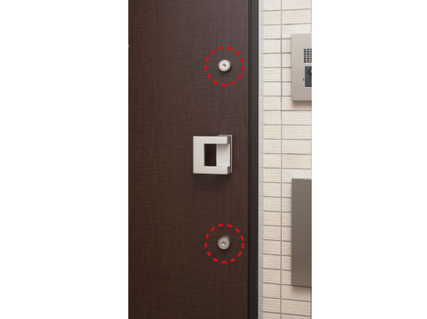 Security.  [Double Rock] Double lock specifications of the entrance door is peace of mind in which a cylinder up and down two places. It strengthened the security of. (Same specifications)