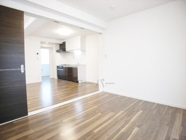 Non-living room. LDK from Western-style