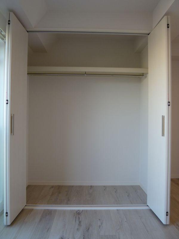 Non-living room. 9 floor Western-style about 6.3 Pledge closet