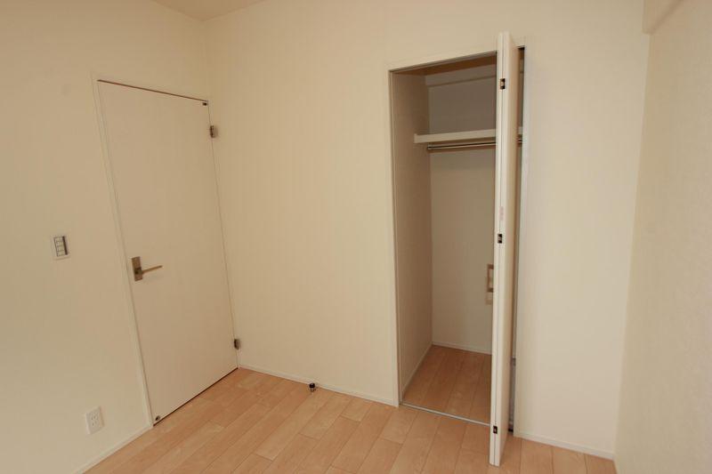 Non-living room. Western-style 4.6 Pledge (storage)