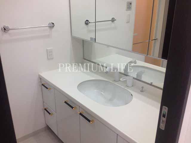 Koto-ku, Tokyo Higashisuna 8