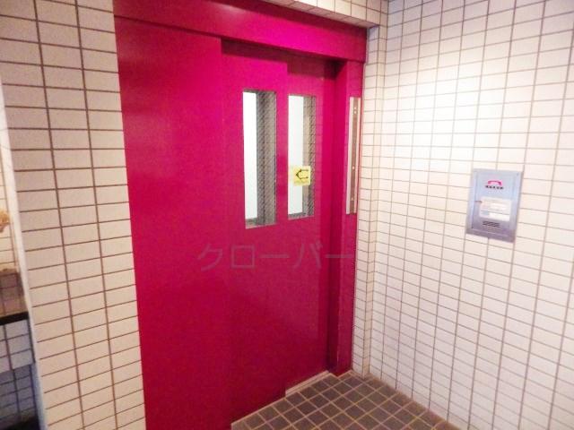 Other common areas. Elevator