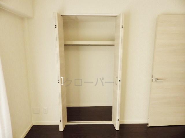 Receipt. Western style room closet