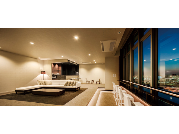 Shared facilities.  [Sky Lounge] To its destination of a superb view overlooking the city center, It can be overlooking the Mount Fuji. International city ・ Of the land that becomes the entrance of Tokyo, The ground 31 floor from the sky overlooking the city center, Sky Lounge. Just it, Luxury views.