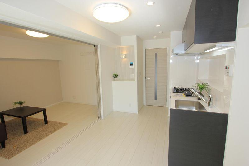 Living. DK7.8 Pledge