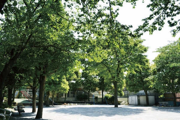 Mishima Bridge Park (walk 1 minute, about 10m)