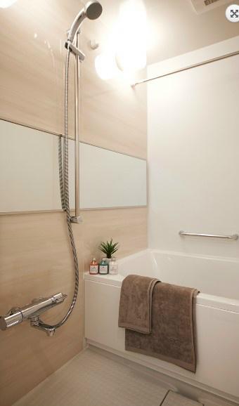 Bathroom. With reheating function with bath & bathroom dryer