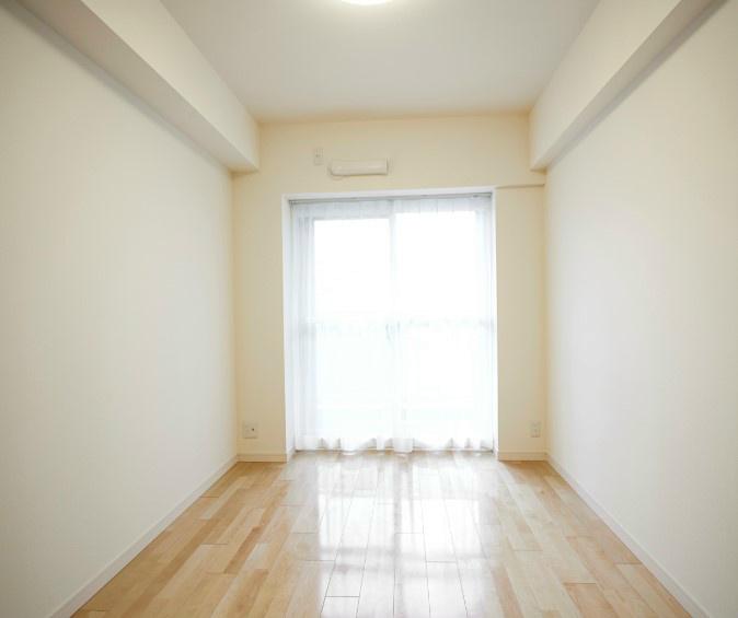 Non-living room. Western-style three room equipped