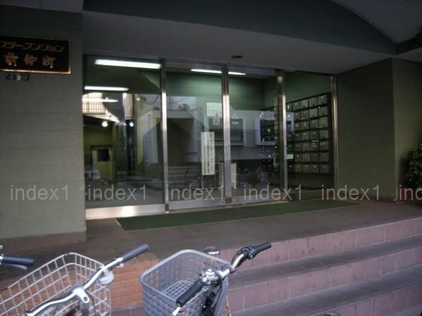 Entrance. Also equipped management system!