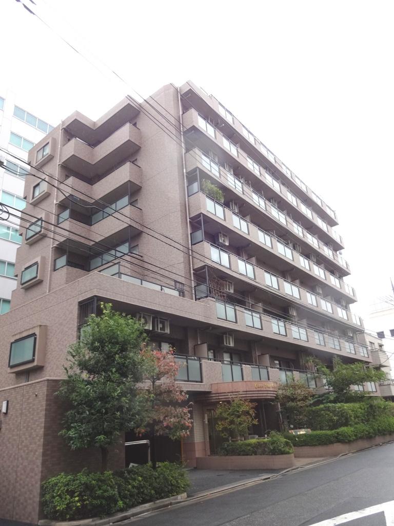 Local appearance photo. Local (10 May 2013) Shooting