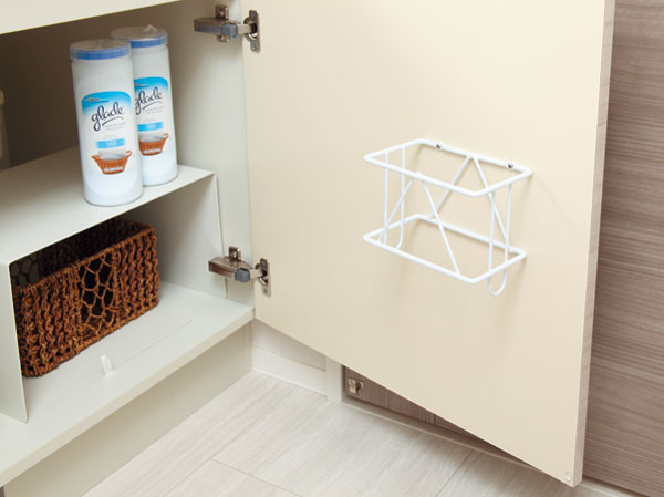 Bathing-wash room.  [Eco-box (with the trash holder)] To be discarded a little dust around the basin, It has adopted the eco-box that can be used over the plastic bag.