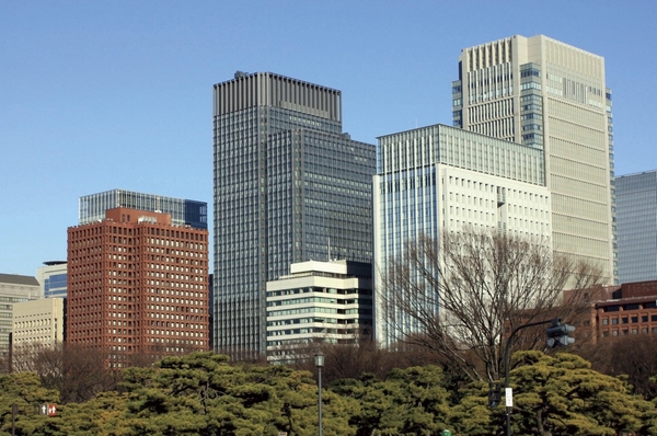 Direct to "Otemachi" station 11 minutes