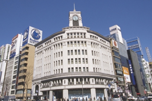 13 minutes to the "Ginza" station (transfer to the Ginza line in Nihonbashi)