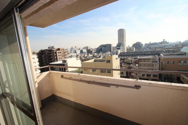 Balcony. Local (12 May 2013) Shooting