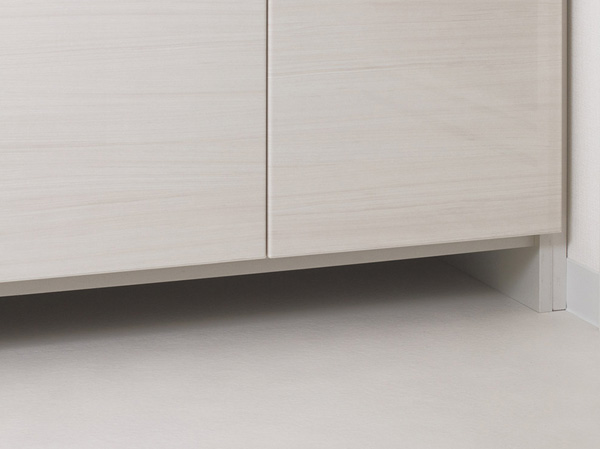 Bathing-wash room.  [Health meter storage space] To health meter yard by effectively utilizing the lower space of vanity. You can clean storage.