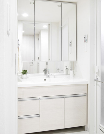 Bathing-wash room.  [Bowl-integrated counter] Counter top and sink bowl of integrally formed, Beautiful appearance does not have a joint, Cleaning is easy.