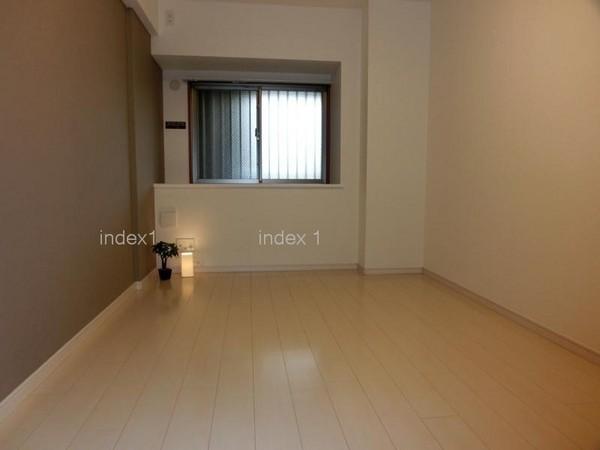 Non-living room. Western-style of color to match with any furniture ☆