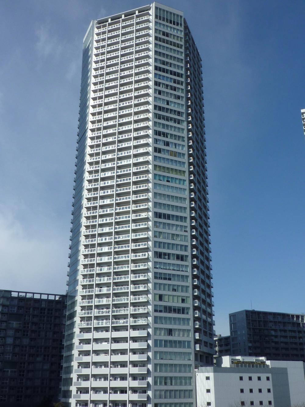 Local appearance photo. Local shooting