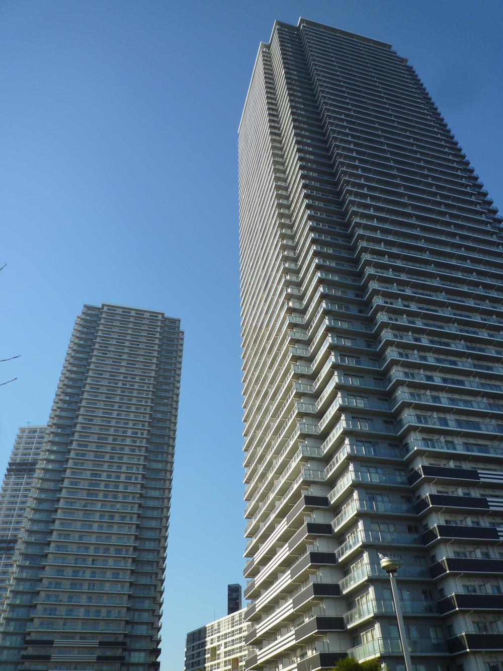 Local appearance photo. Local (12 May 2013) Shooting