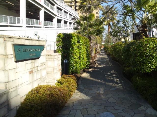 Other. This approach from the Shiomi Station to entrance.