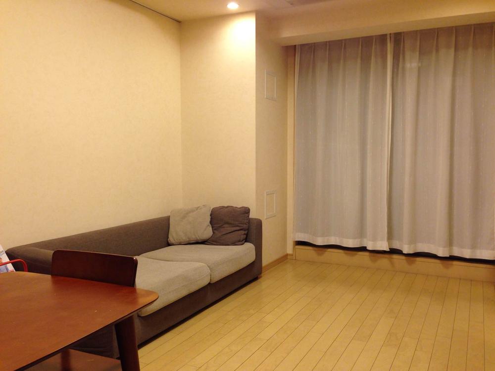 Living. Indoor (12 May 2013) Shooting