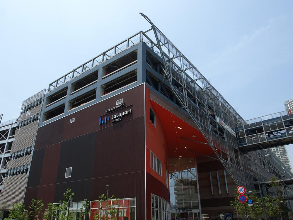 Other. Around convenience facility: LaLaport Toyosu