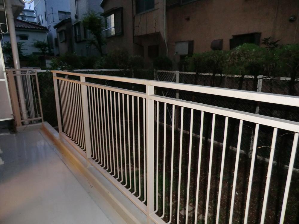 Garden. Local (12 May 2013) Shooting