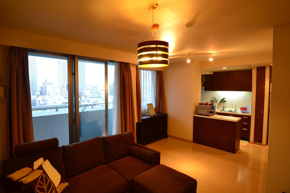 Living. Living-dining (with floor heating)