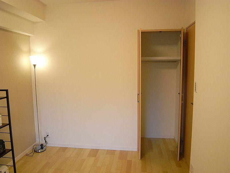 Receipt. Western-style also comes with storage is 5.6 Pledge.