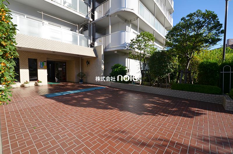 Entrance. ~ In fact, please check ~