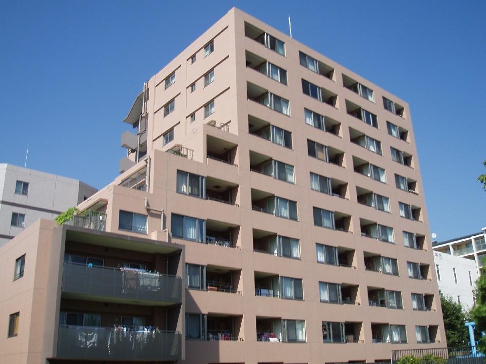 Local appearance photo. Local (September 2012) shooting