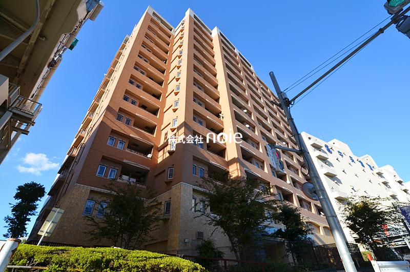 Local appearance photo. ~ Good views per 7th floor ~ ◆ 2002 Built ~ New quake-resistance standards of the peace of mind ~ ◆ Free parking use with warrants! ◆ After-sales service with guarantee ~ Please check all means actually ~