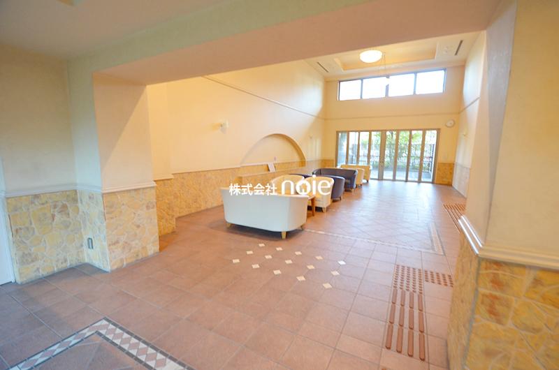 Entrance. ~ In fact, please check ~