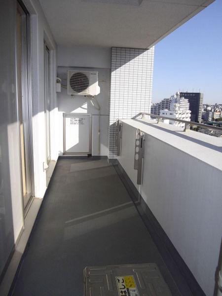 Balcony. Balcony (out frame construction method)