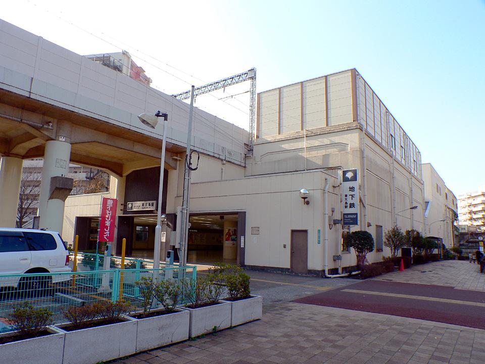 Other local.  [Toei Shinjuku Line "Higashi-Ojima" station] One by train, Shinjuku to arrive in about 30 minutes.