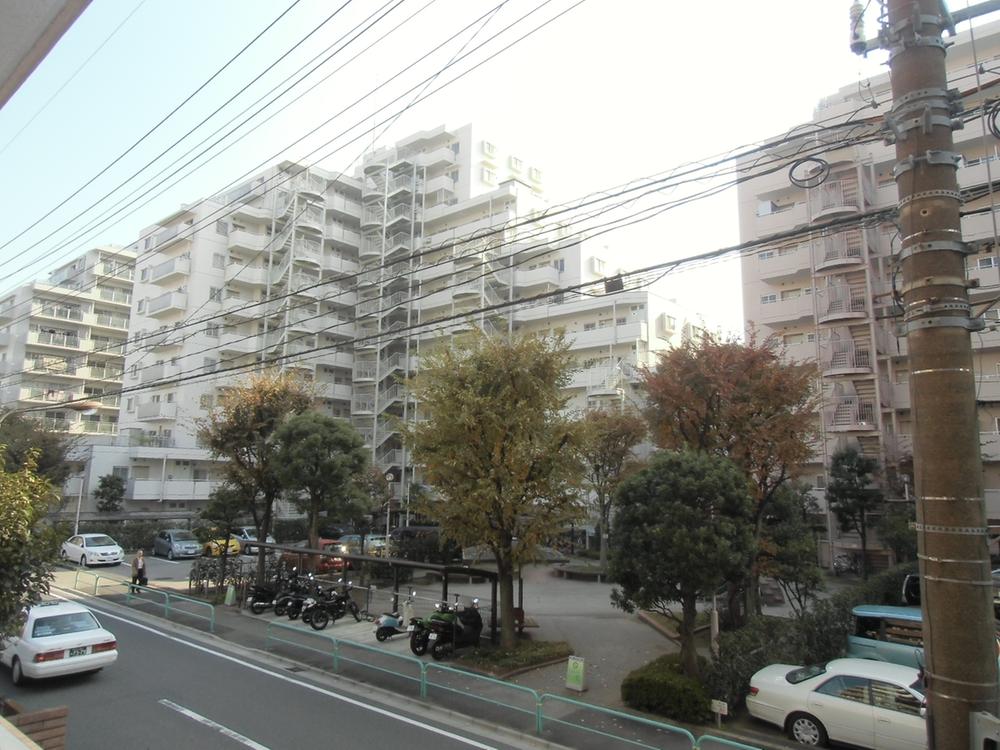 View photos from the dwelling unit