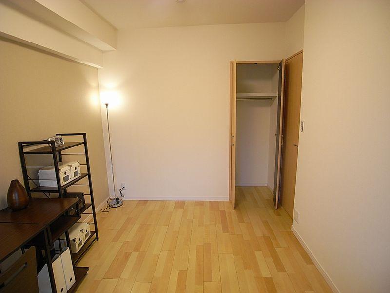 Non-living room. Western-style 5.6 tatami